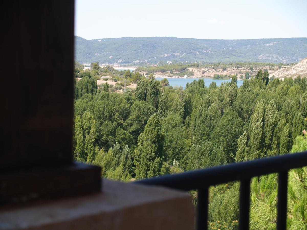 ホテル El Balcon De La Vega Pareja エクステリア 写真